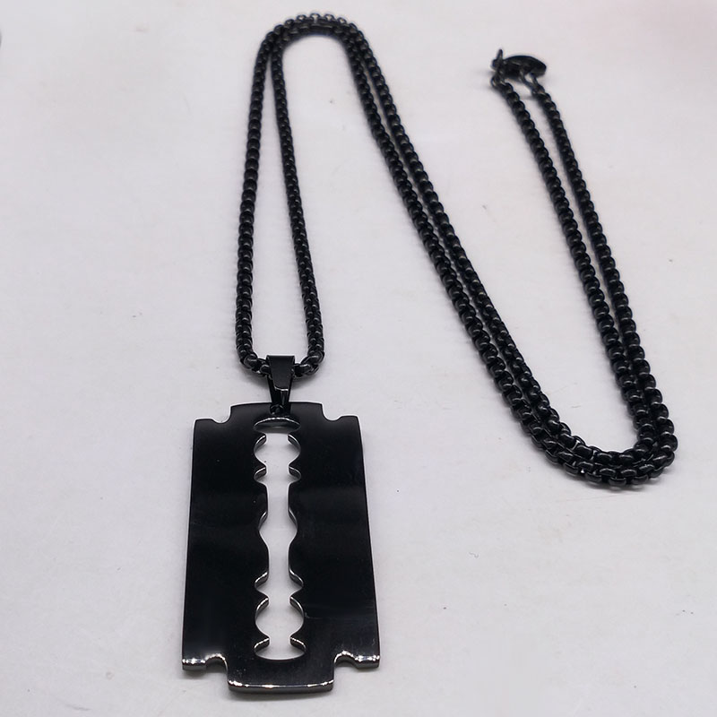 Colliers pendentifs rasoir got - Men Accessories Aesthetic avis et prix