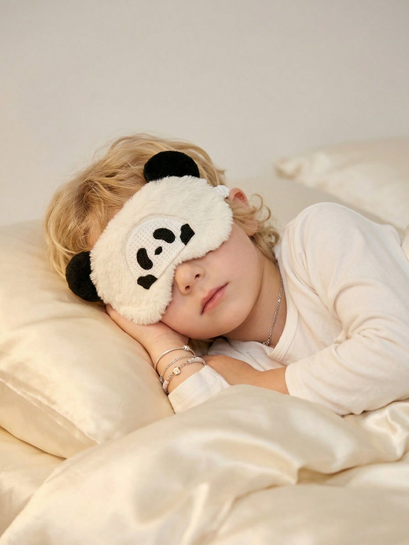 Masque de sommeil en peluche P - Men'S Mens Accessories avis et prix